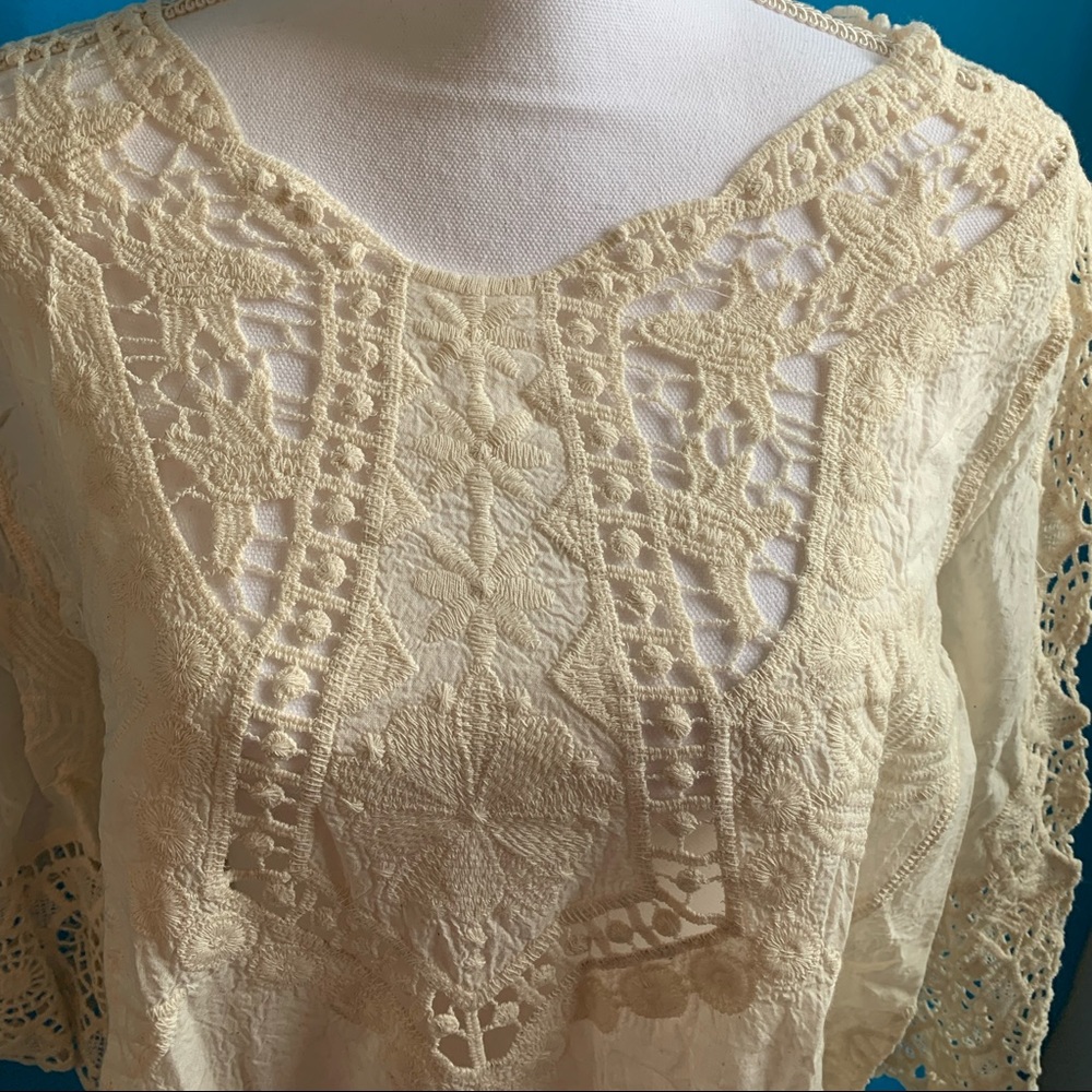 Mexican, Bone color lace blouse made in Mexico